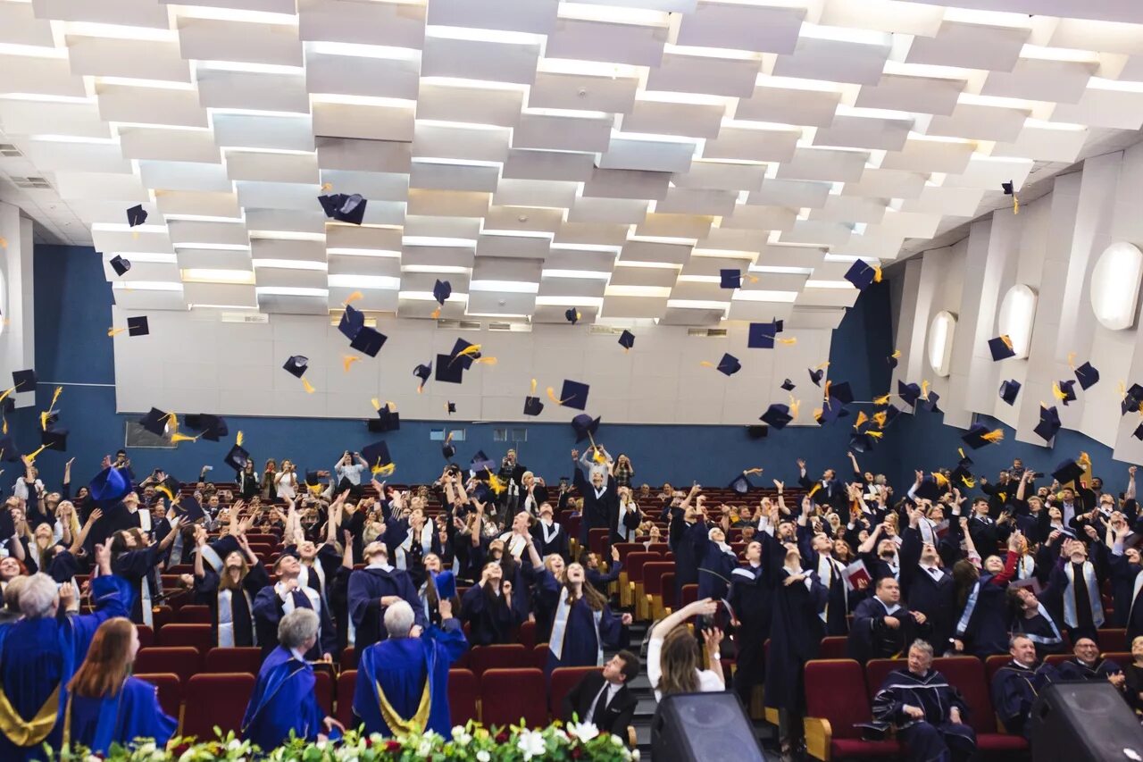 Вузы москвы информатика