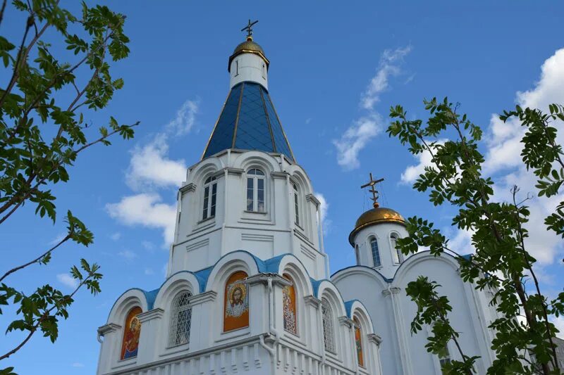 Спас на водах мурманск высота. Спас на Водах Мурманск. Церковь Спаса на Водах Мурманск. Часовня спас на Водах. Храм Зареченск.