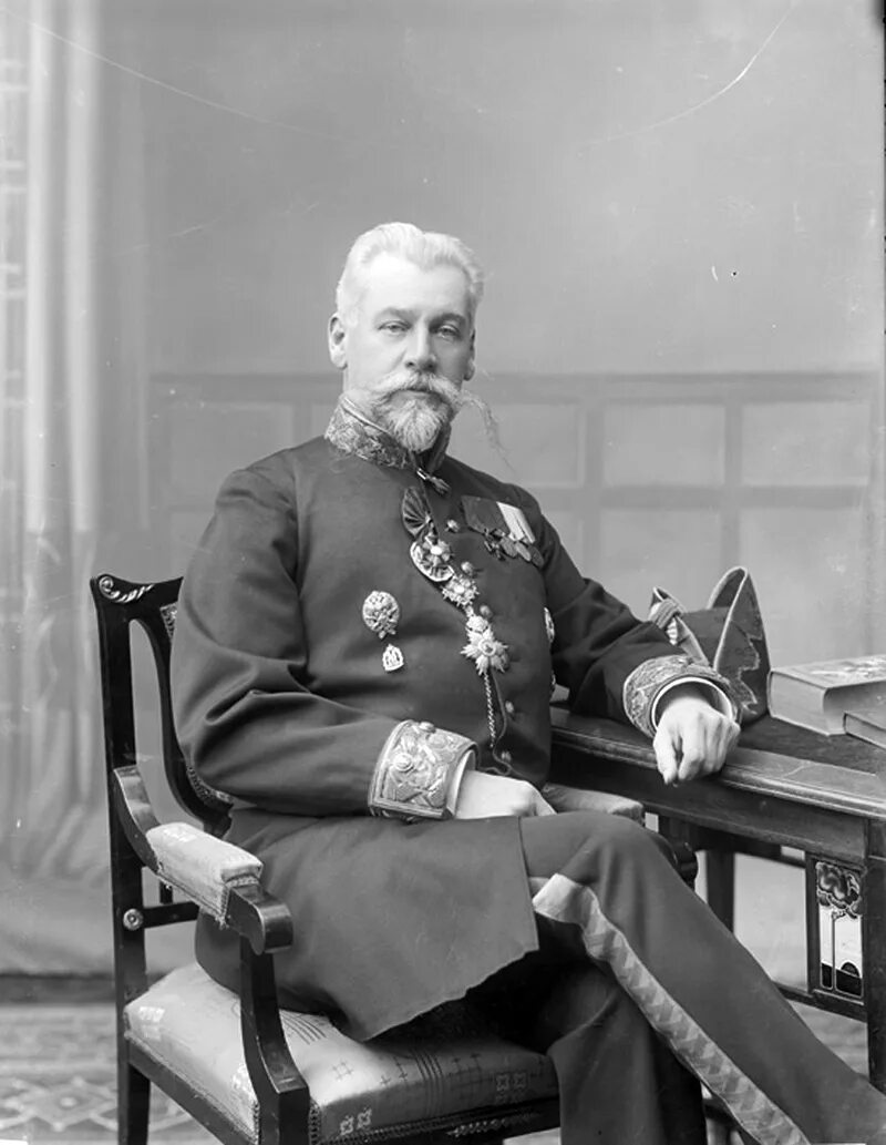 Чиновник xix века. Максим петрович дмитриев фотограф. михаил николаевич шрамченко. михаил николаевич шрамченко (1907-1910). статский советник 19 века.