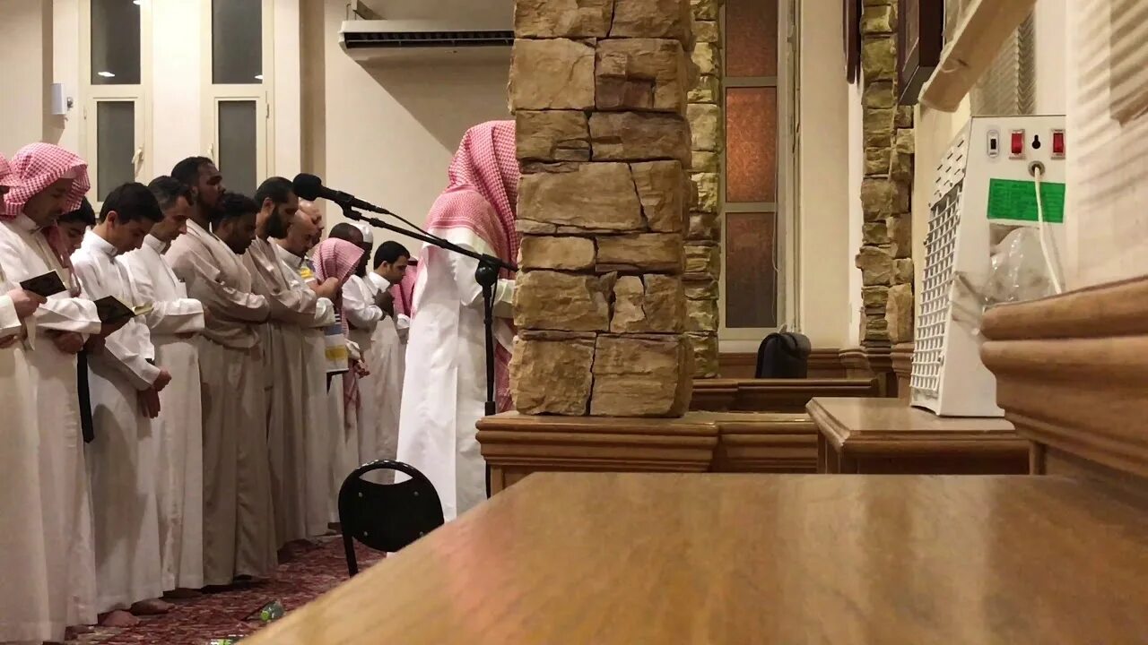 Умайр шамим. Умайр шамим ясин. ameer shamim quran. عمير شميم facebook.