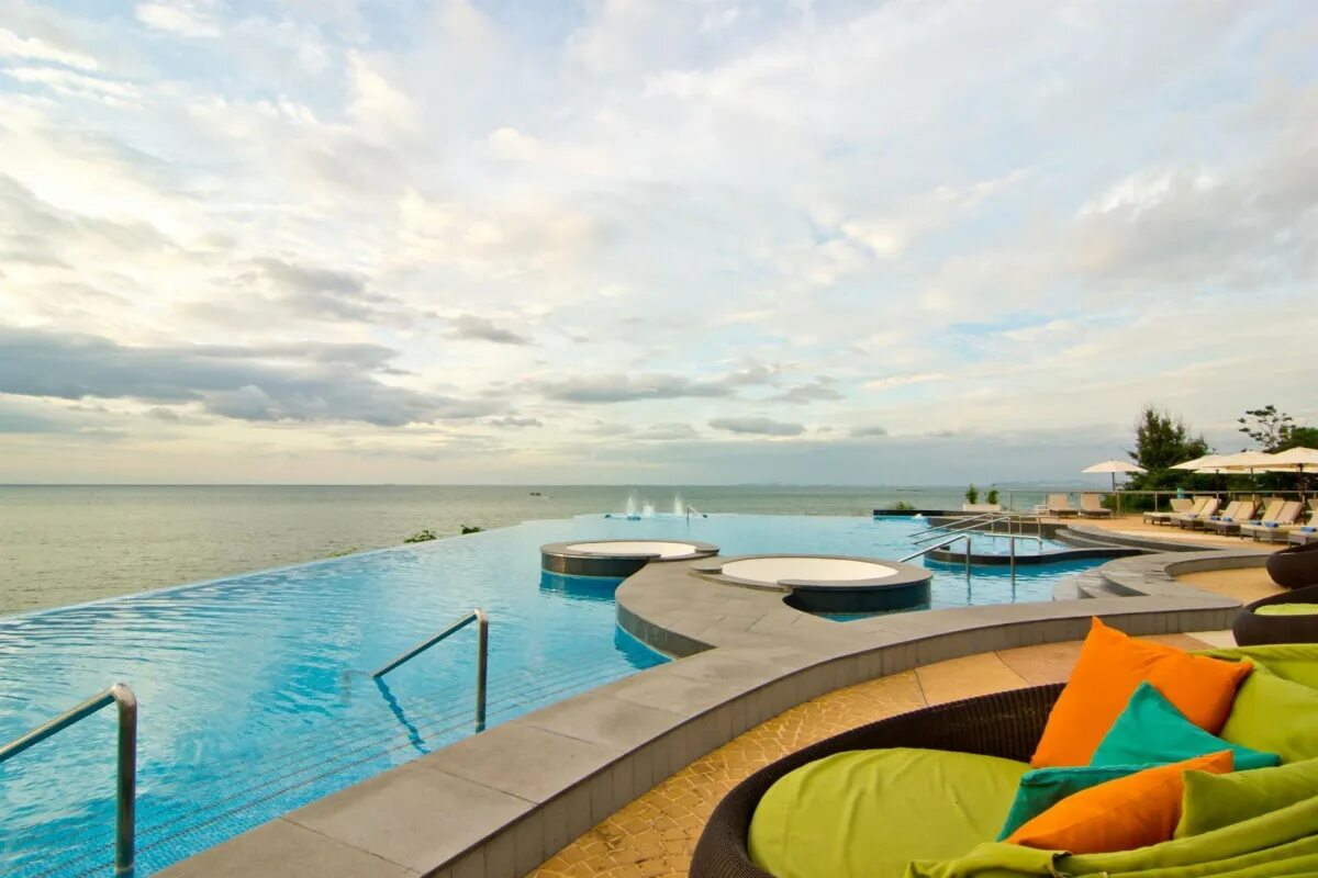 The cliff beach & spa. Cliff beach obzor фото. Nord sea cliff beach. Cliff beach. Cliff beach.