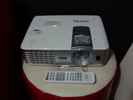 Benq w1070