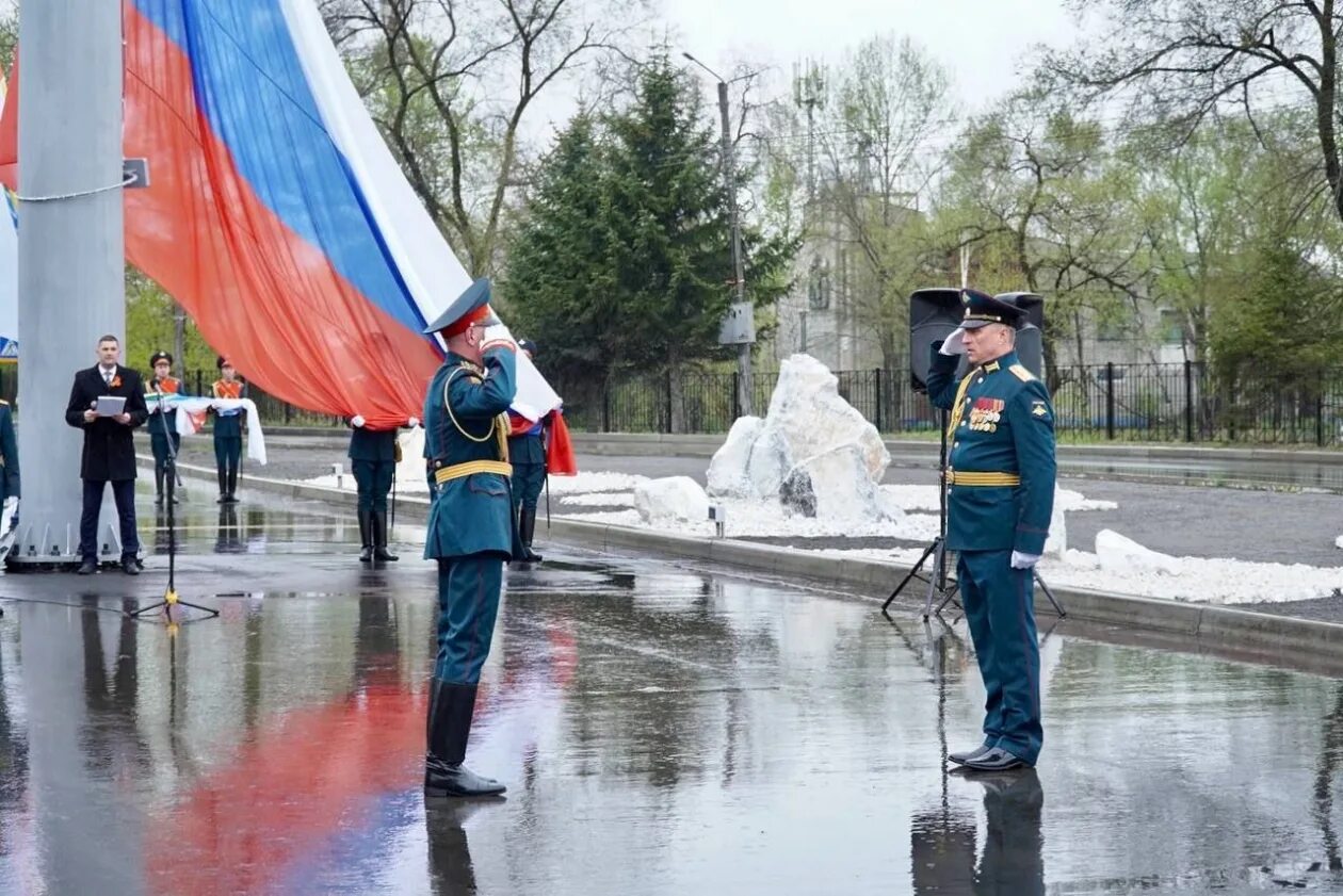 Программа на 9 мая биробиджан. Биробиджан 9 мая. день победы еао. мероприятия ко дню победы. с днем победы знамя победы.
