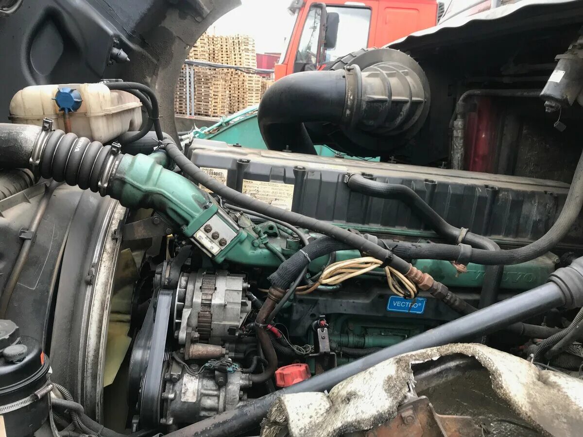 Двигатель Вольво Д12 внл на Volvo VNL купить в Казани с доставкой Авито