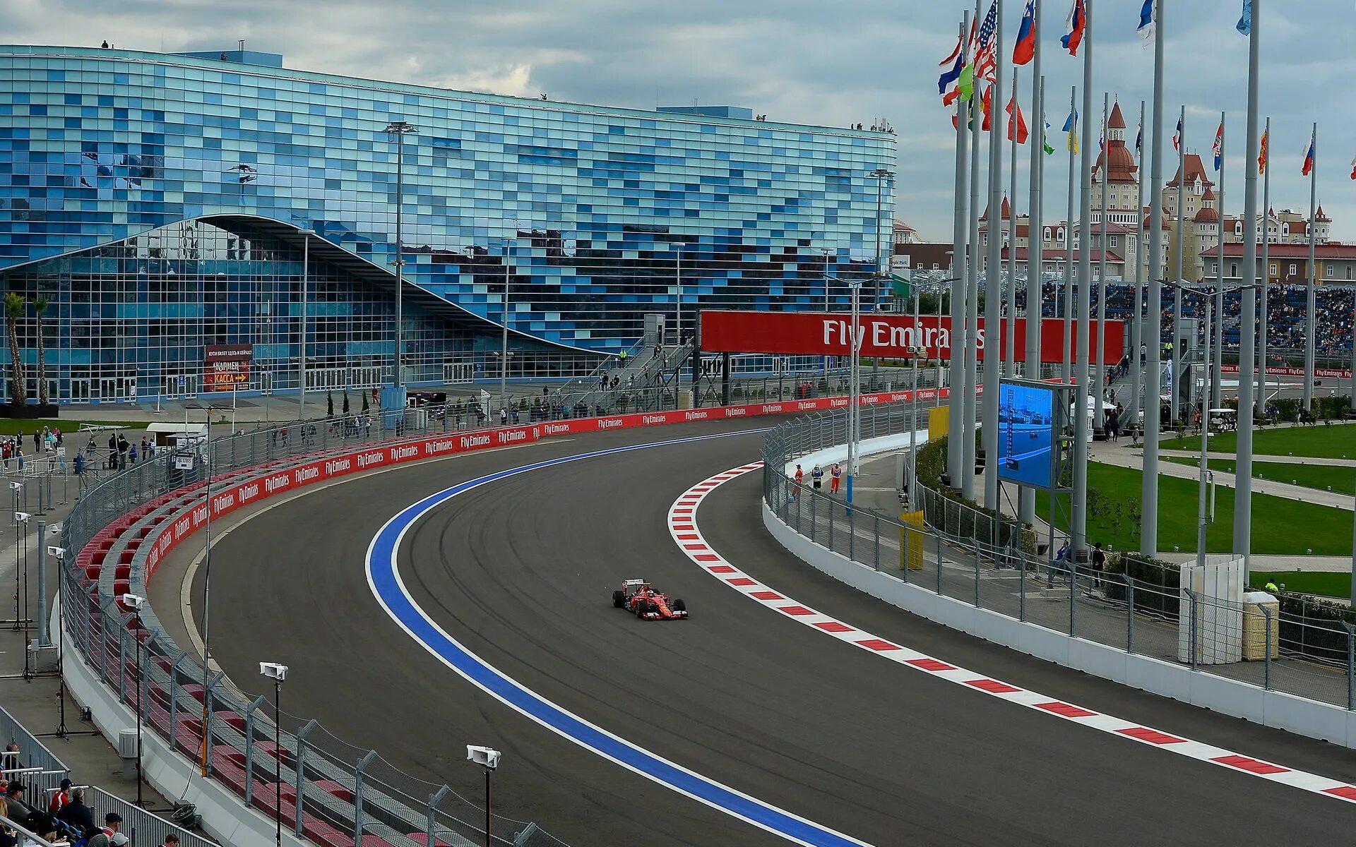 C f russia. Формула 1 Сочи. Формула 1 Сочи покататься. Трасса ф1 в Сочи. F1 Russian Grand prix.