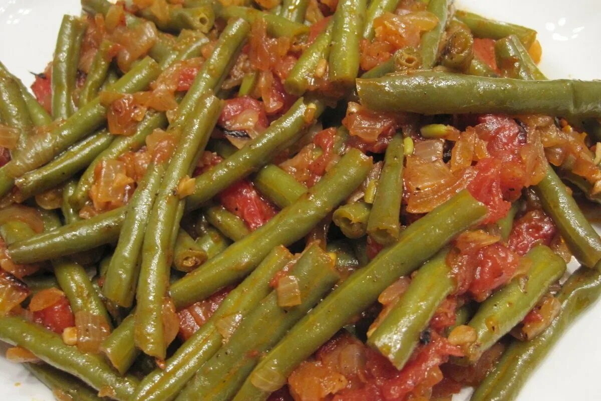 Рецепт вкусного блюда из спаржевой фасоли. Тушеная стручковая фасоль. спаржевая фасоль блюда. блюда из спаржевой фасоли. блюда из зелёной фасоли стручковой.