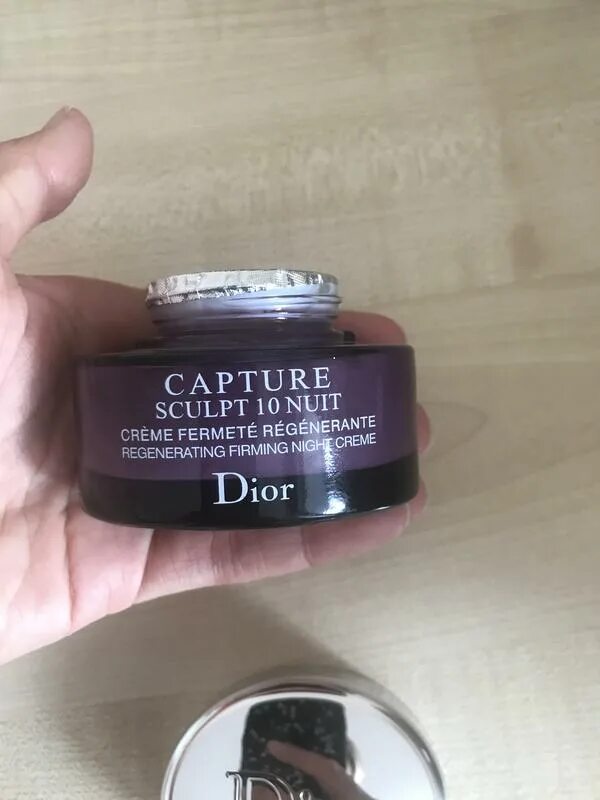 Dior capture sculpt 10 yeux. Dior capture sculpt 10 nuit. Тональный крем кристиан диор. Dior cameo 022. Dior capture sculpt 10 nuit.
