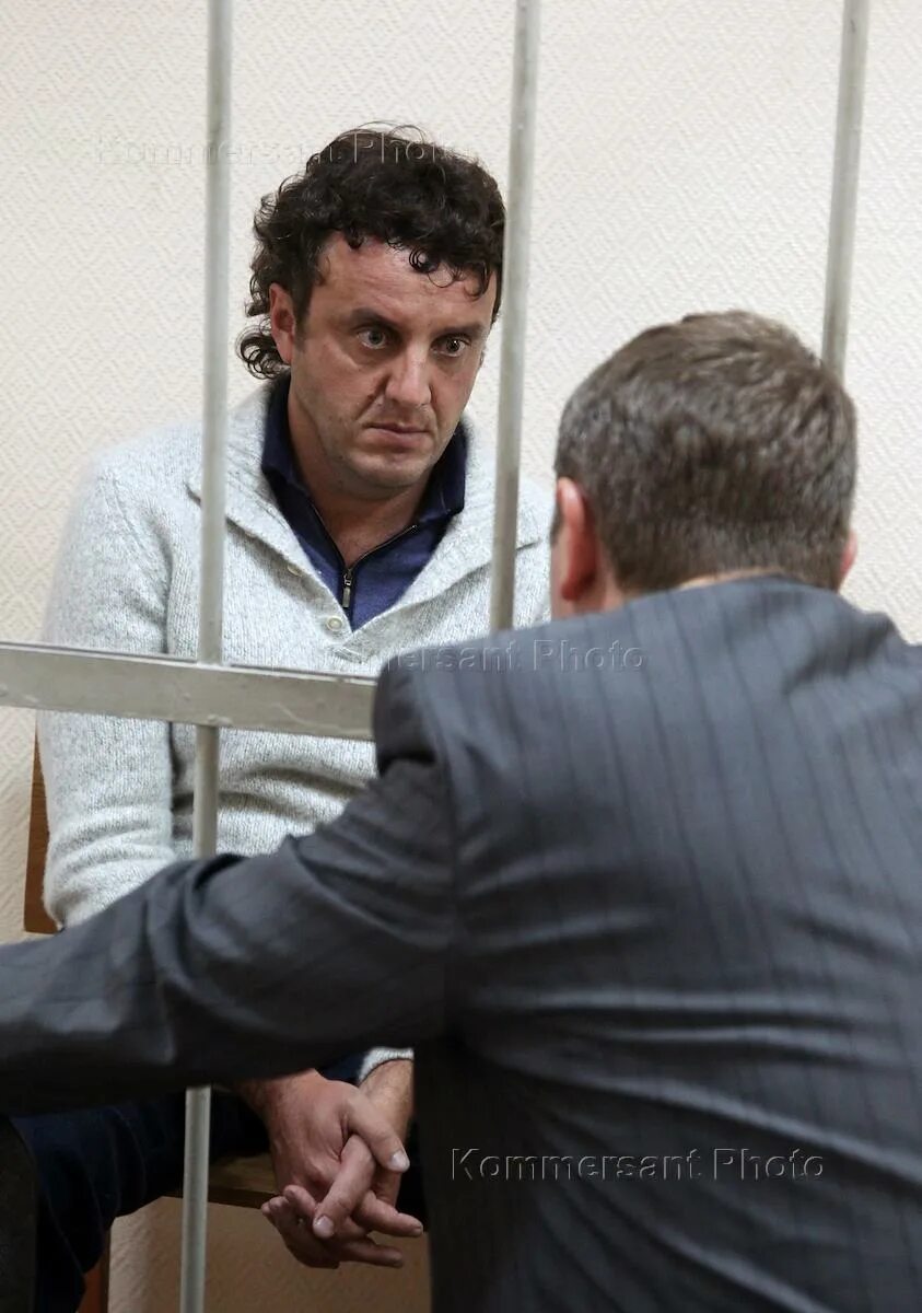 Ссом уфсб по чеченской республике. Задержание тарана. Задержание тарана. Спутники терроризма наркоторговля. Собр задержание жесткое.