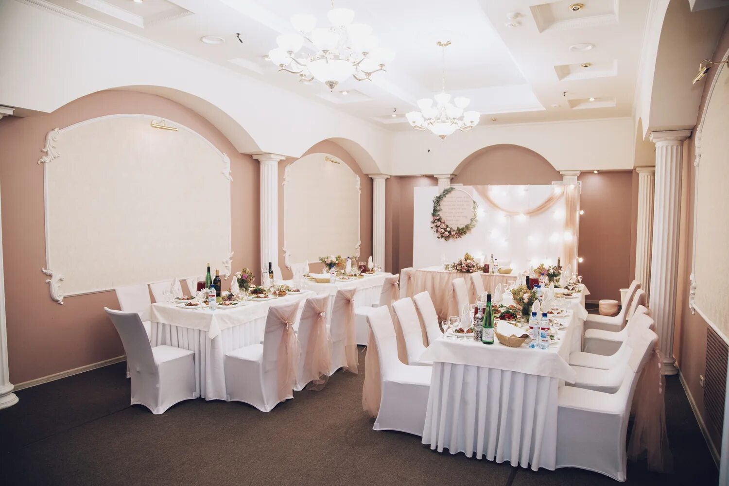 ресторан иваново банкет. банкетный зал шампань златоуст. банкет холл иваново ресторан. батурина 4 иваново банкет холл. банкет холл иваново ресторан.