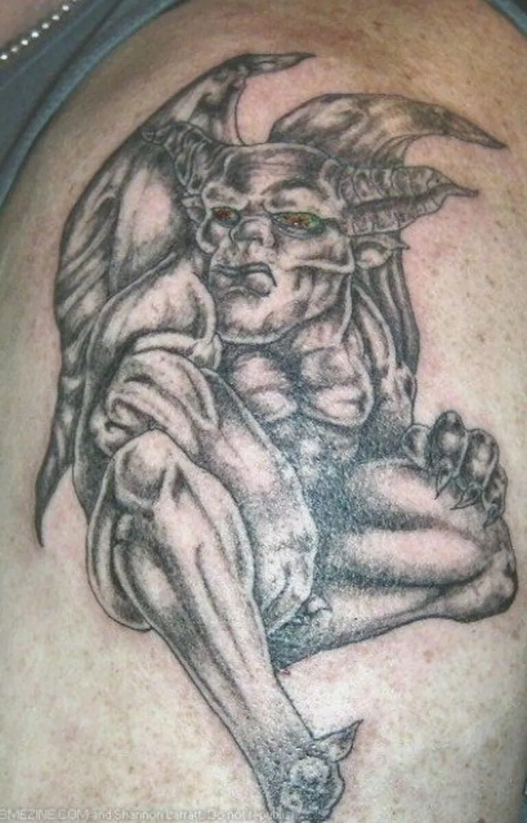 Горгулья тату на спине. Тату с горгульями. Гаргулия тату. Татуировки гаргульи. Горгулья тату.