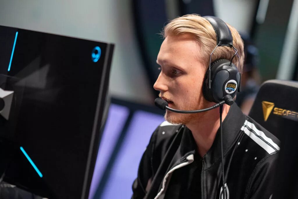 Faze flyquest