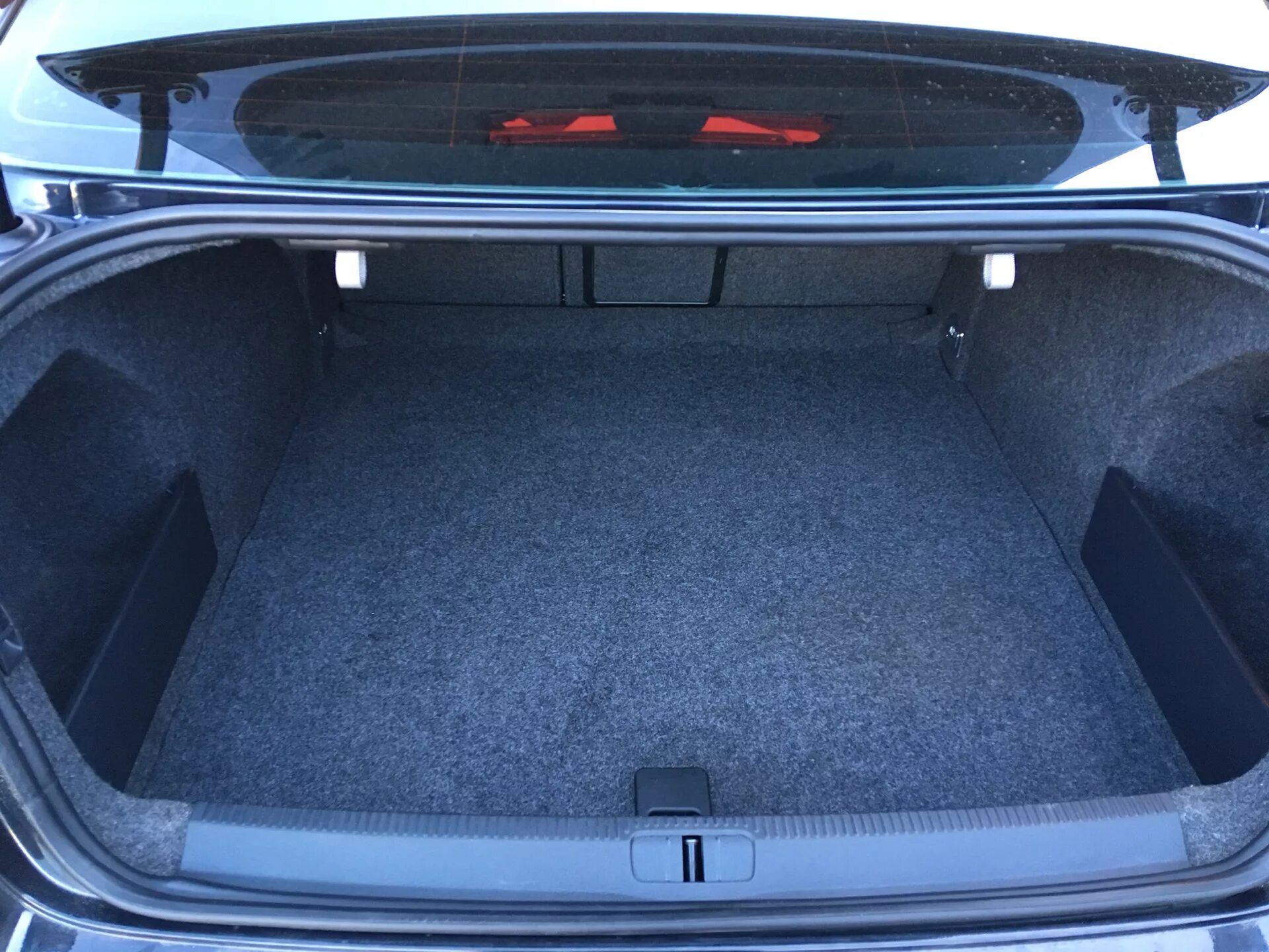 Passat b6 variant багажник. Фольксваген пассат б6 универсал багажник. Багажник пассат б6 седан. Vw passat b7 седан багажник. Фольксваген пассат б6 багажник.