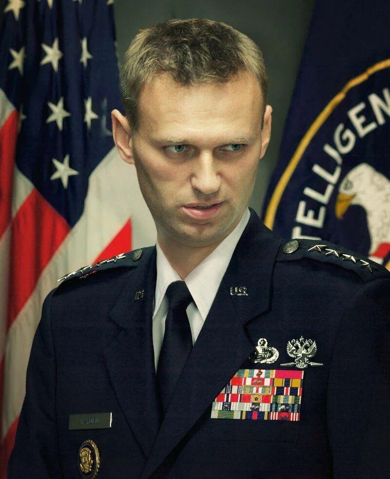 Навальный фото. Навальный агент ЦРУ. Насральный