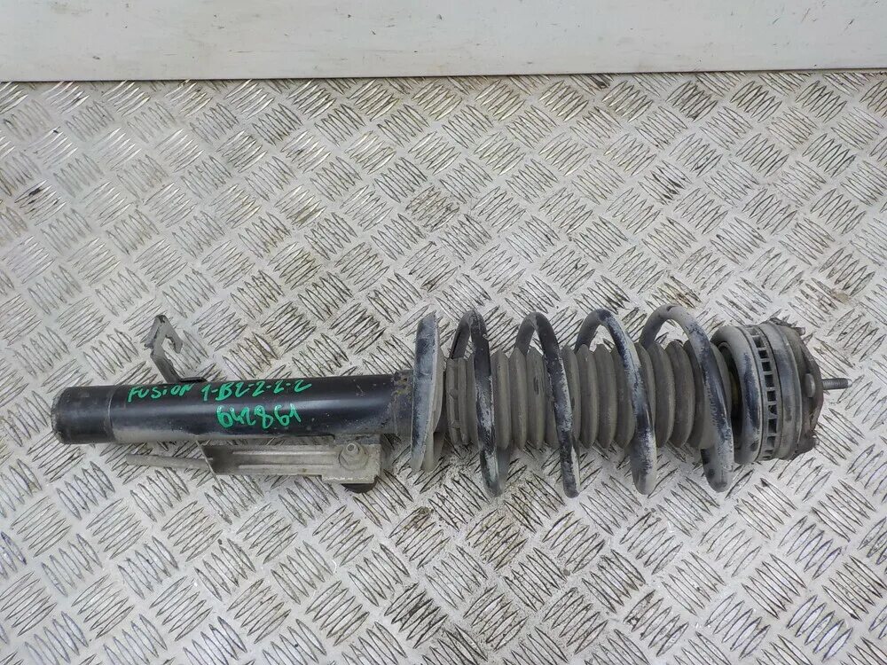 6. Стойка амортизатора переднего ford fusion. Передняя стойка форд фьюжн. Передняя стойка форд фьюжн. 6.
