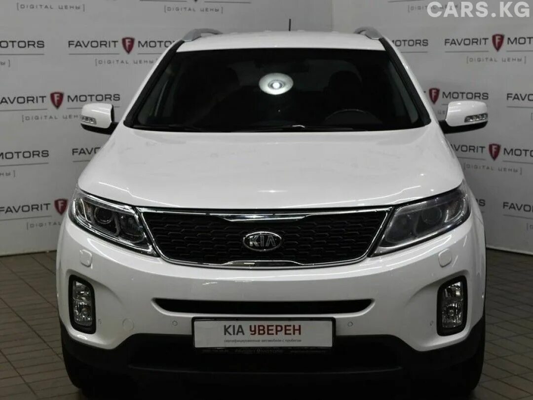 Kia Sorento 3 поколение. Киа Соренто 2 Рестайлинг 2020. Kia Sorento с 3 рядом белая. Kia Sorento с 3 рядом белая 2021 год.