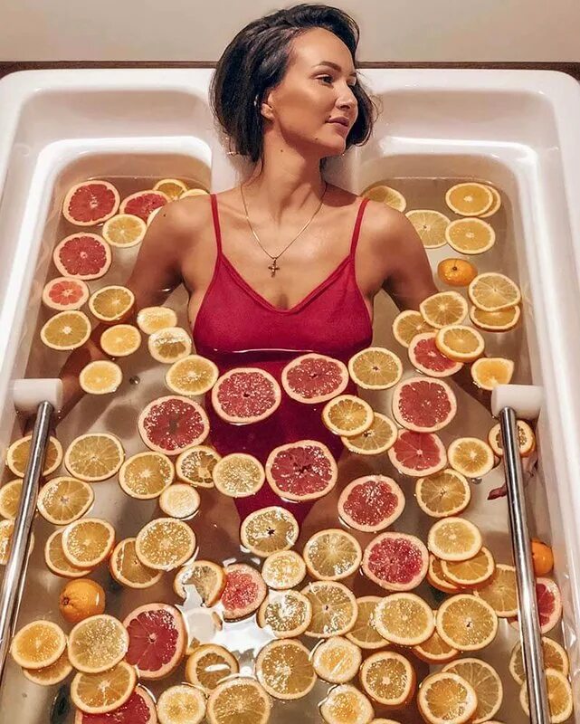 Фирма body face одежда. Боди балм. Боди фейс каспийск. Скульптурно-буккальный массаж лица. Face body инстаграм.