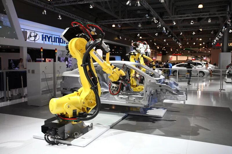 Робот hyundai. Hyundai robot hs220. робот для сборки автомобилей. промышленные роботы. роботизированный конвейер.