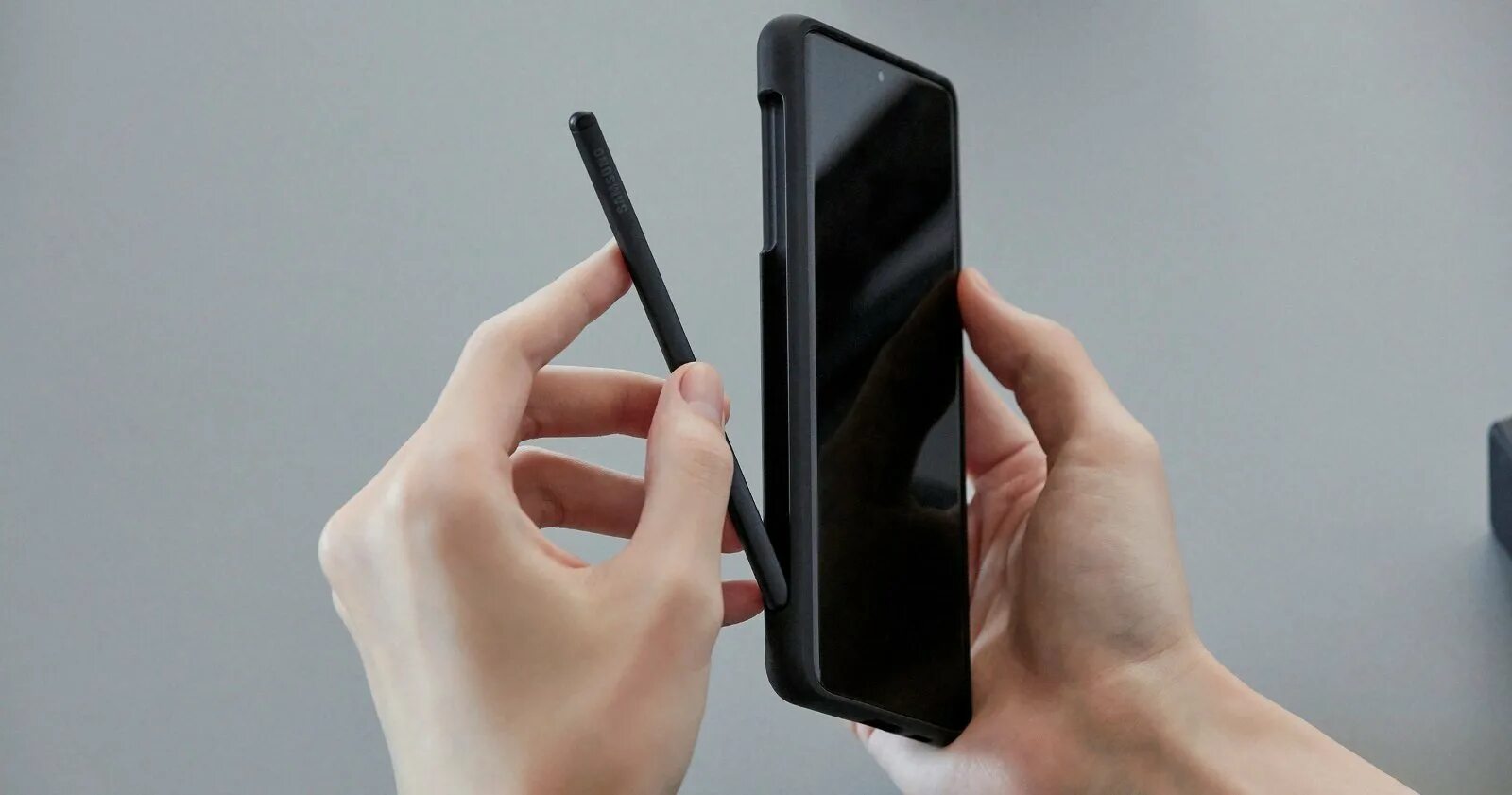 Поддерживает стилус. Samsung s21 ultra стилус. samsung galaxy s21. s pen для samsung galaxy s21 ultra. самсунг с 21 ультра.