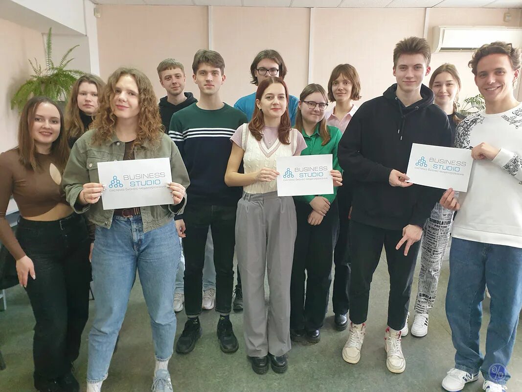 ректор игхту 2022. кафедра инженерной экологии и охраны труда мэи. факультет прикладной математики и механики пнипу. пятый курс университета. пятый курс университета.