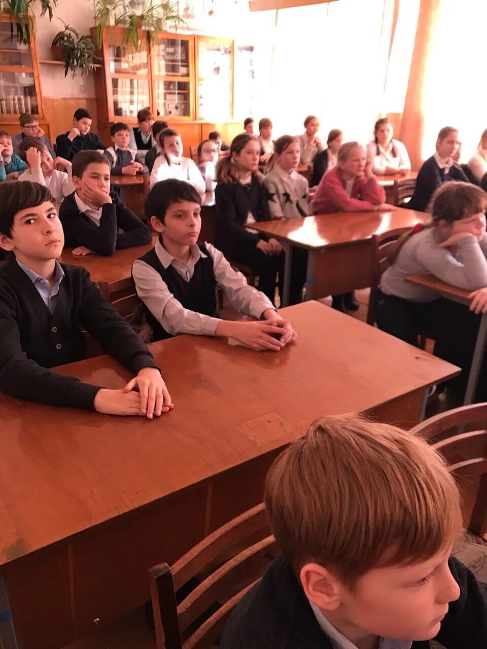 Стадионная 22 мирновская школа. Мирновская школа в симферополе. Мбоу мирновская школа 2. Мирновская школа номер 2. Мирновская школа в симферополе.