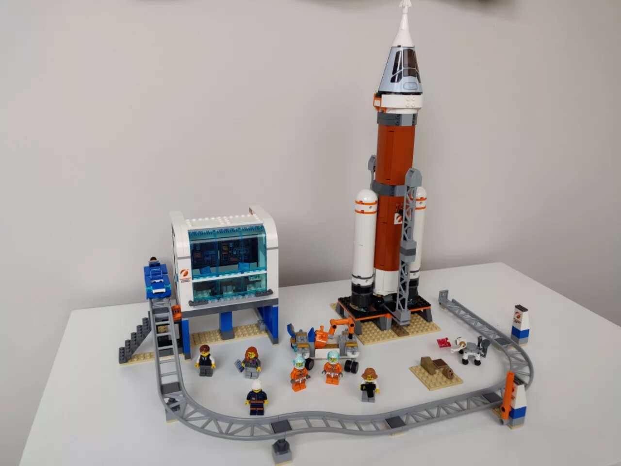 Игрушечный космодром. Игрушечный космодром