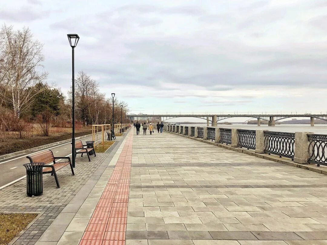 Михайловская набережная новосибирск. Набережная новосибирск режим работы. Михайловская набережная новосибирск 2023. Набережная оби новосибирск. Парк михайловская набережная новосибирск.
