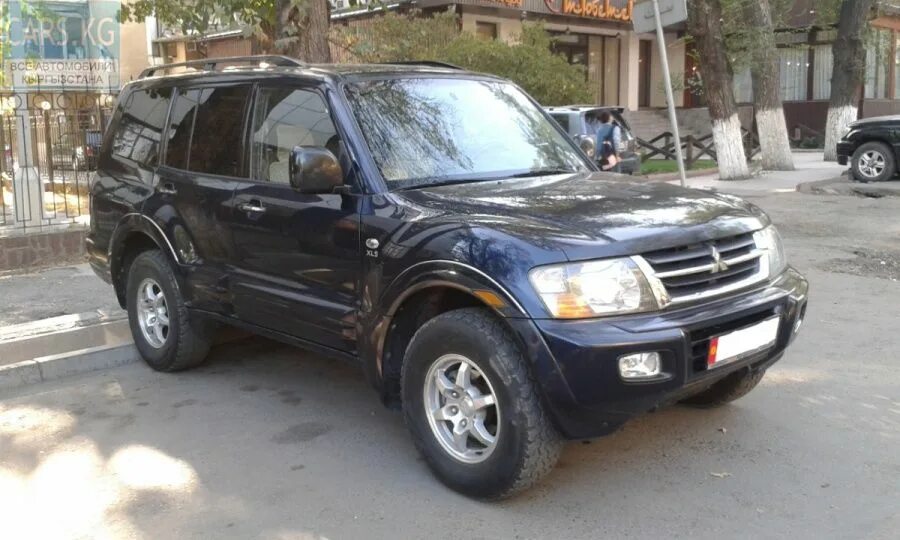 Mitsubishi montero 2001. Монтеро 3 поколения. Мицубиси Монтеро 3 поколения. Mitsubishi Montero 2001 года выпуска. Митсубиси Монтеро 2001 3.5 верхи.