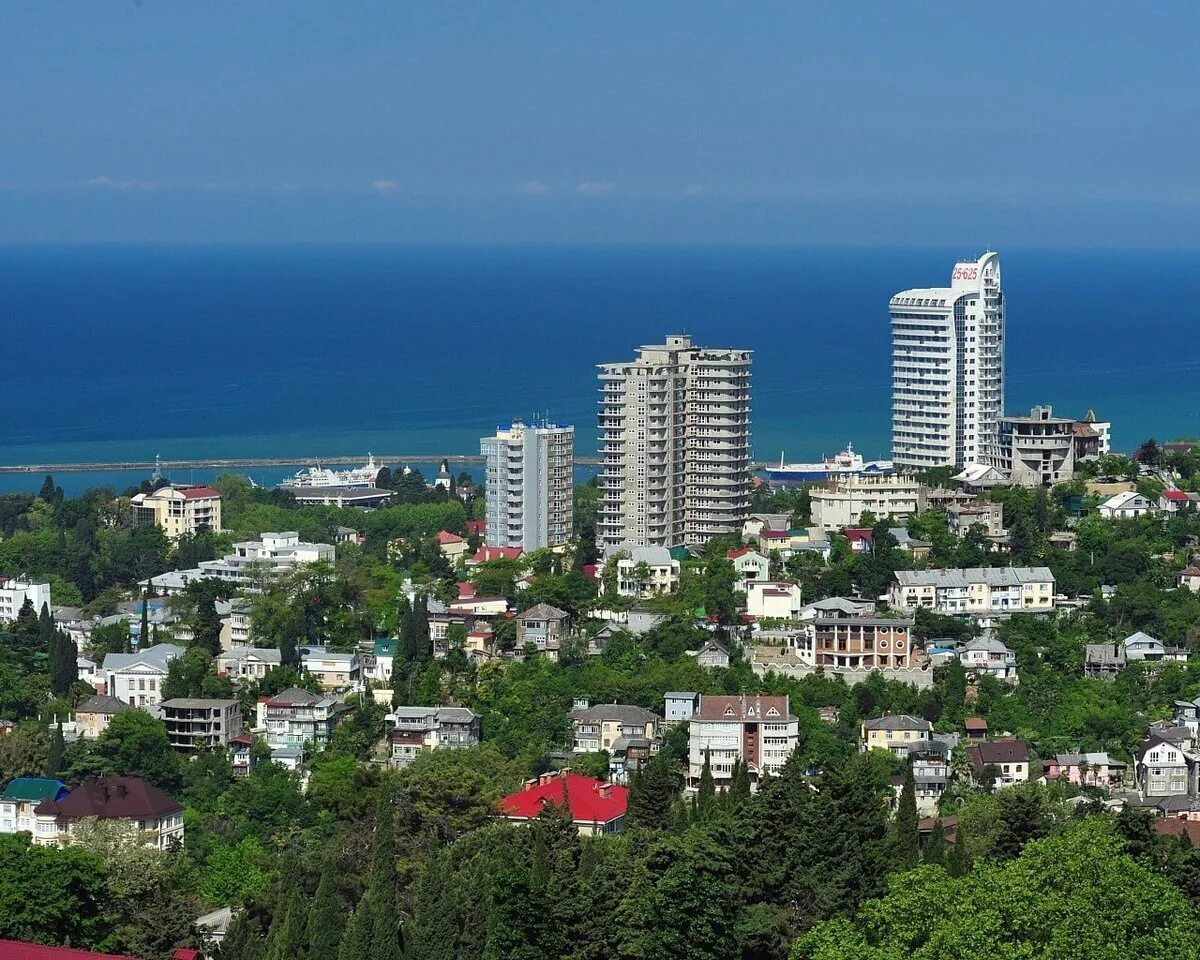 Где продавать в сочи. Краснодарский край сочи. центральный сочи. город сочи черное море. мамайка сочи.