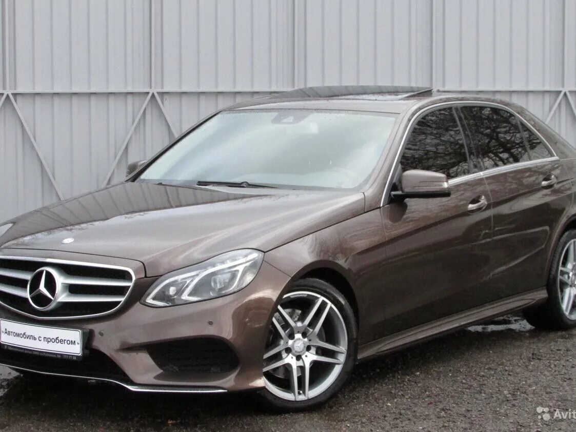 Е коричневая. Bmw e92 brown. Е коричневая. Mercedes benz e300 w212 рестайлинг. Bmw 335 e90 купе\.