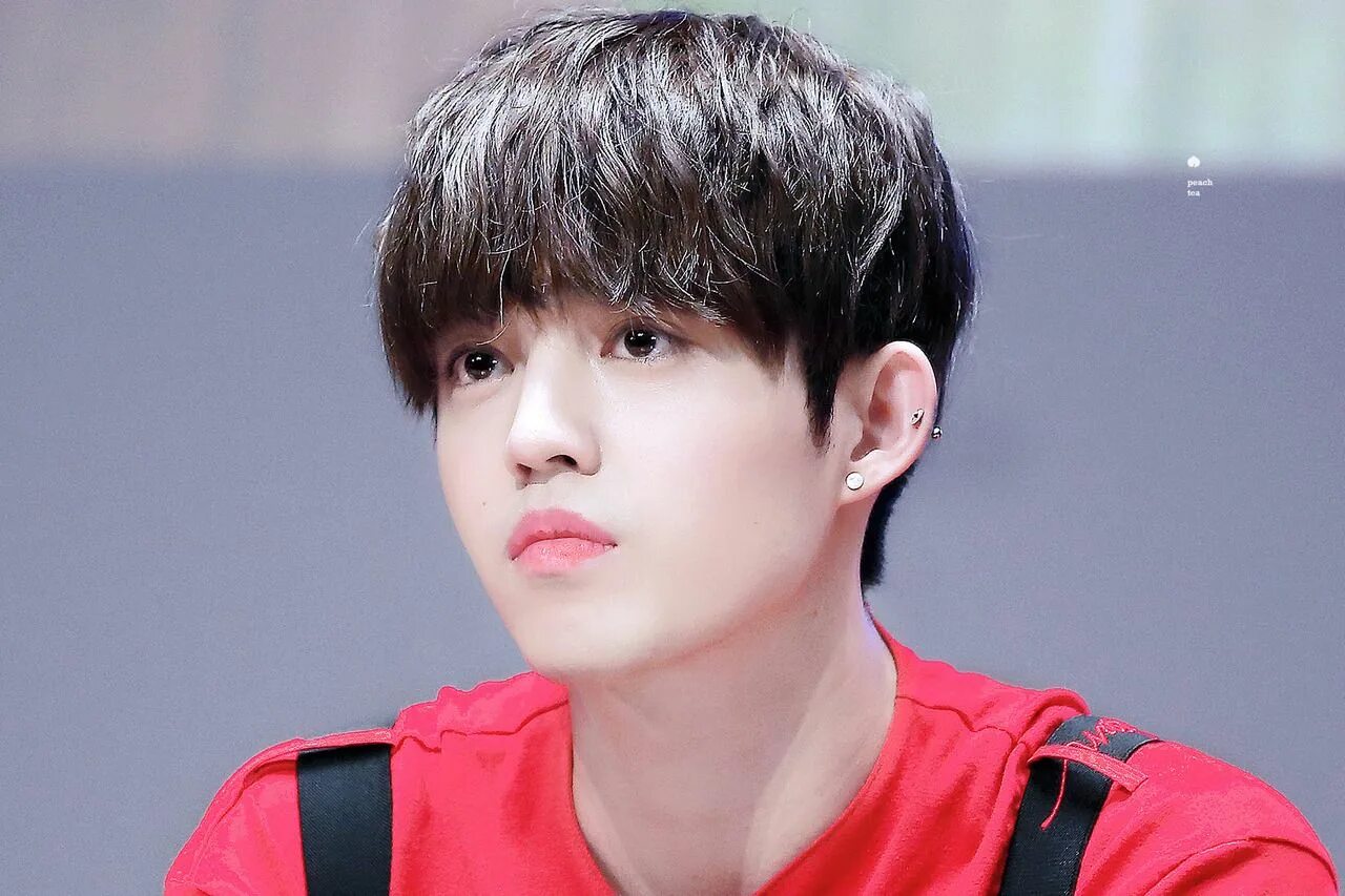 Чхве сынчоль Seventeen. Севентин s coups. Seventeen Эскупс. S.coups из севентин.