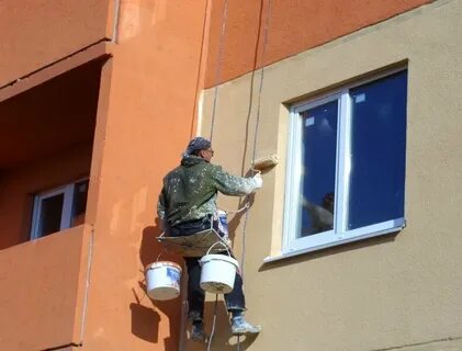 Работ покраске фасада дома