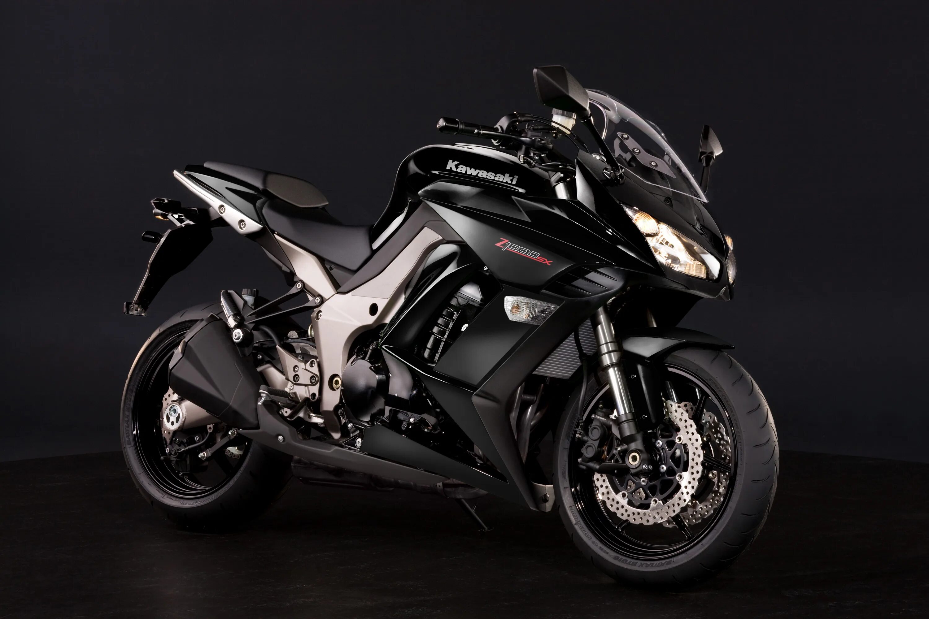 Kawasaki z1000 Black. Kawasaki z1000sx черный. Кавасаки ниндзя 1000 черный. Kawasaki Ninja z1000sx.