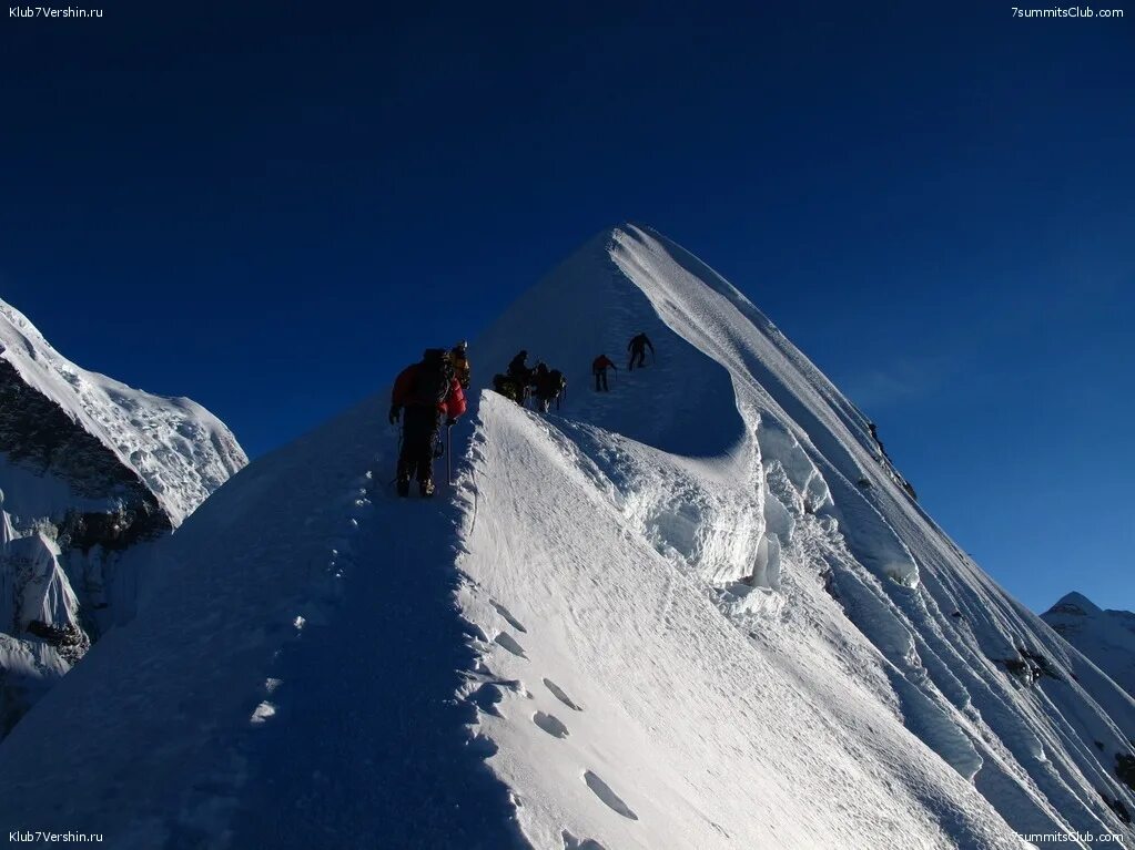 вершины: джомолунгма (эверест), эльбрус. гималаи эверест джомолунгма. гора уаскаран в перу. вершины горы арагац. 4 вершин.