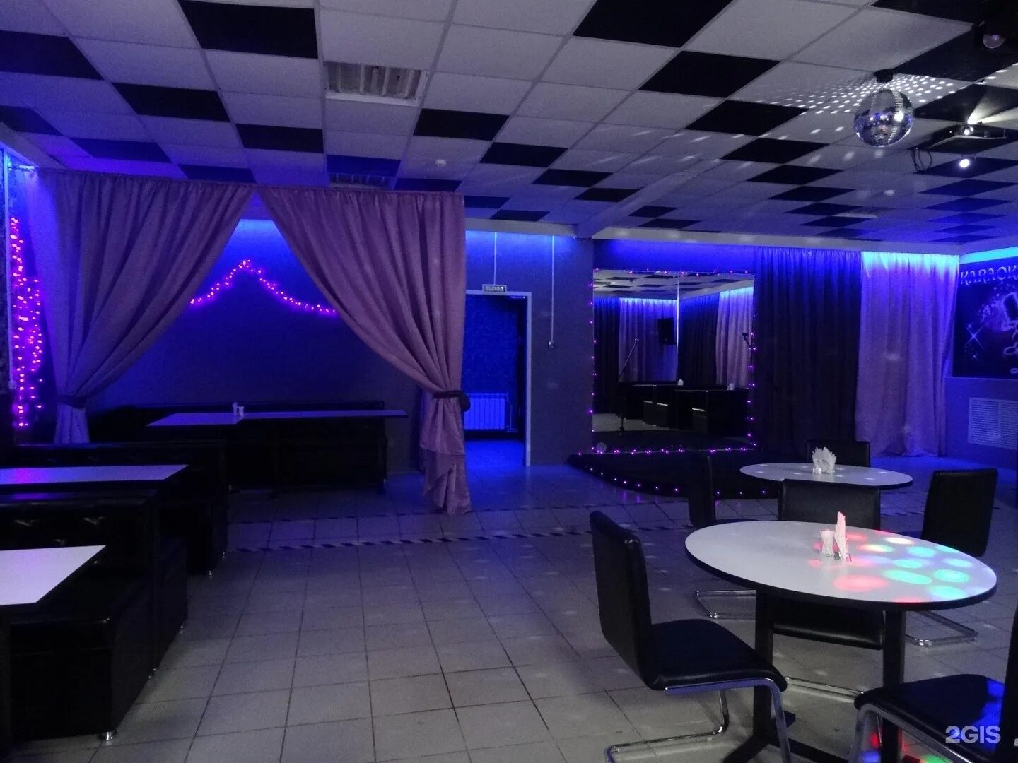 лалаленд караоке сыктывкар. караоке эжва. караоке люмьер сыктывкар. бар 8ка воронеж. лаунж сыктывкар куратова.