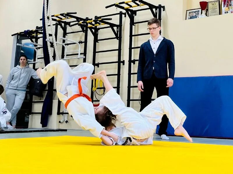 Джиу джитсу спортсмены. Способы борьбы с загрязнением атмосферы. Меры борьбы с загрязнением воздуха. Атмосфера борьбы. Борьба с загрязнением атмосферы.