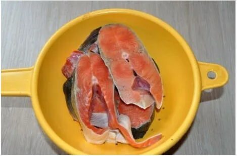 Кижуч на сковороде
