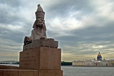 Египетская набережная