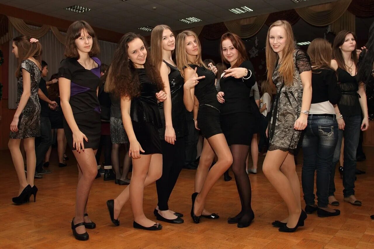 Дискотека лета 2013. Дискотека в боровичах. школа 38 тольятти дискотека в старших.