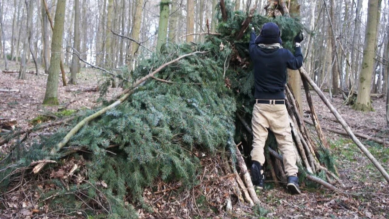 Бушкрафт укрытие. Shelter building. Build a shelter. Викинг бушкрафт. Бушкрафт шалаш.