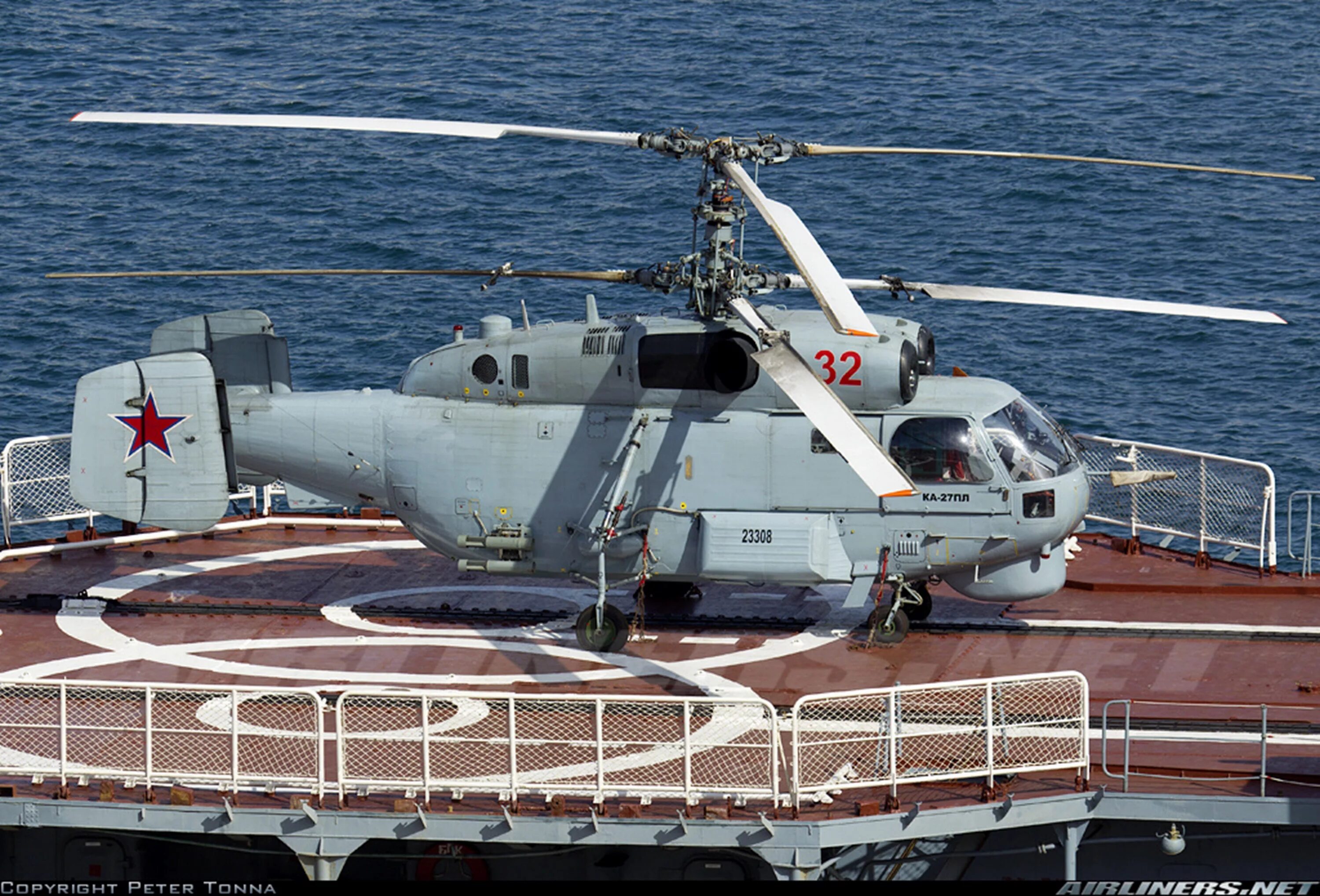 Корабельный вертолет ка-27. Вертолёт ка-27 Navy. Ка 27пл Калининград. Ка-27 Kuznetsov. 2 ка 27