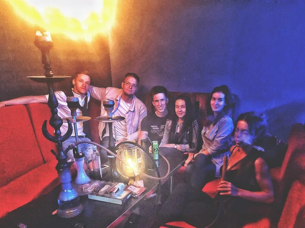 Кальян метро. Бар метро дзержинск. metro lounge bar дзержинск. лаунж бар дзержинск. грув дзержинск кальянная.