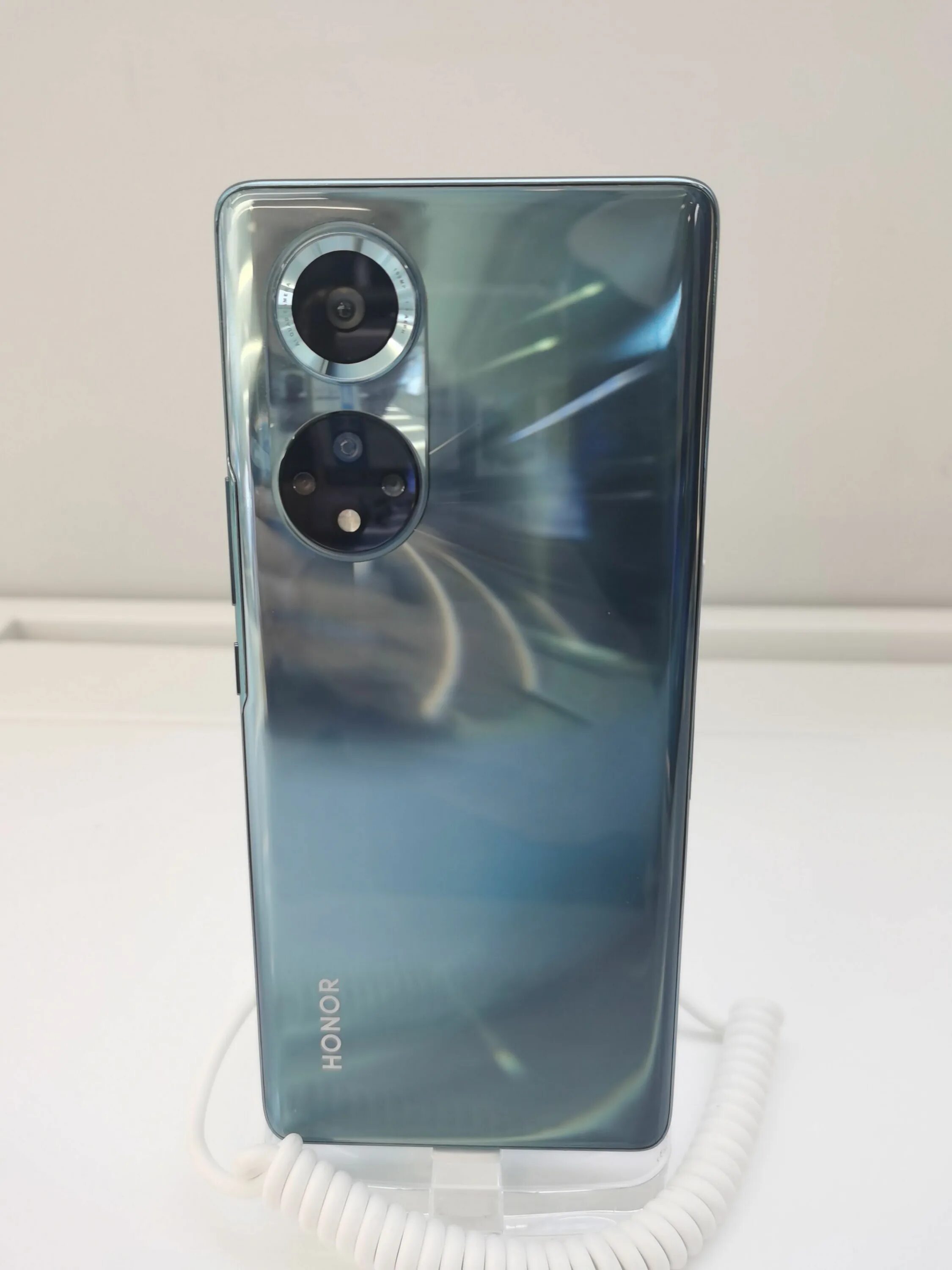 Honor 50 модель. Honor 50 pro фото. honor 50. хонор 10 фото живое телефона.