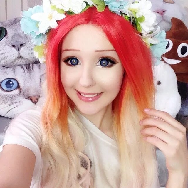 Блогерша кукла. Настя шпагина в 2010. Настя шпагина. Блогерша кукла. Настя шпагина 2022.