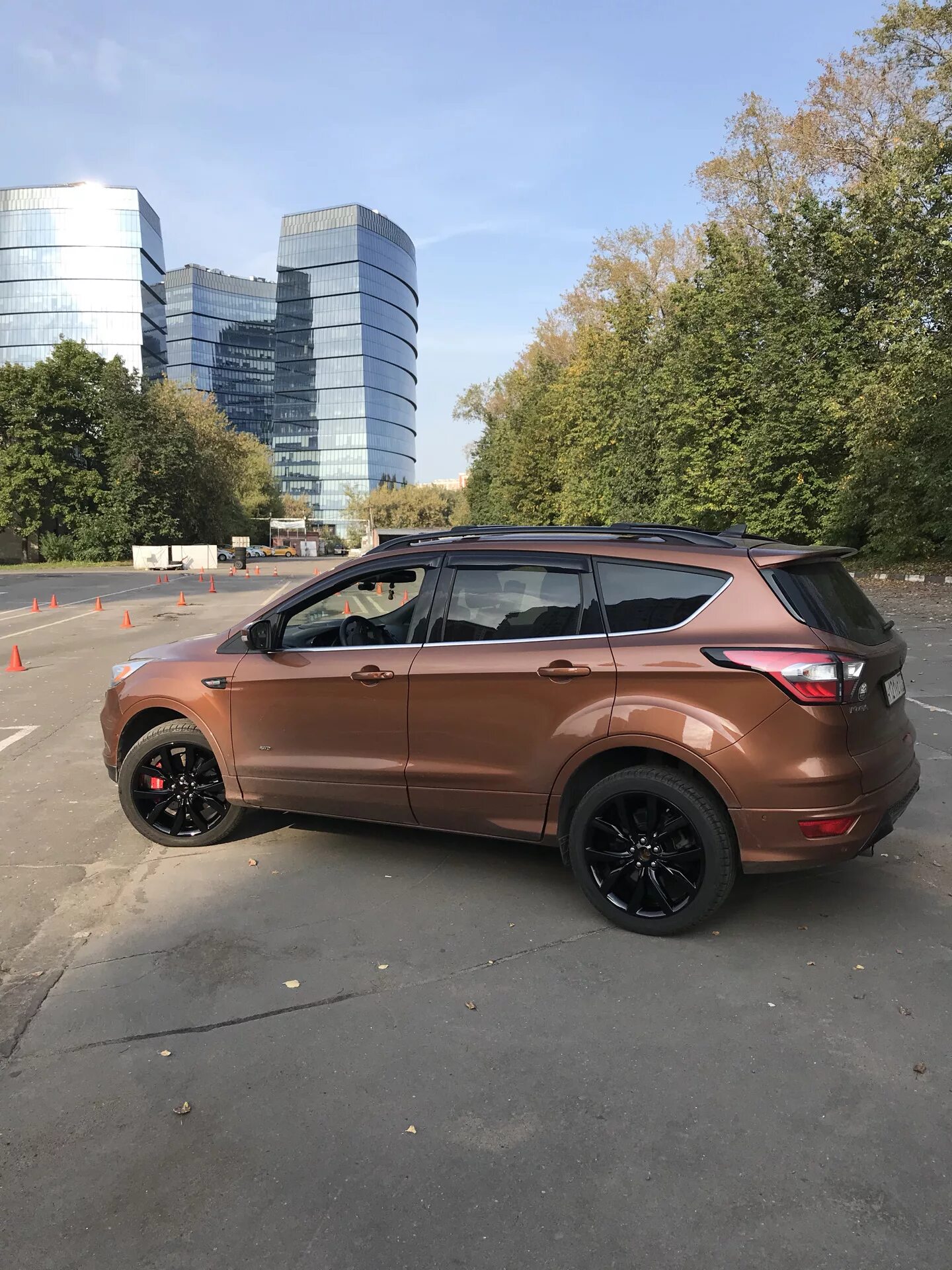 Ford Kuga r19. Форд Куга 2. Форд Куга 2 r19. Диски r20 Ford Kuga.