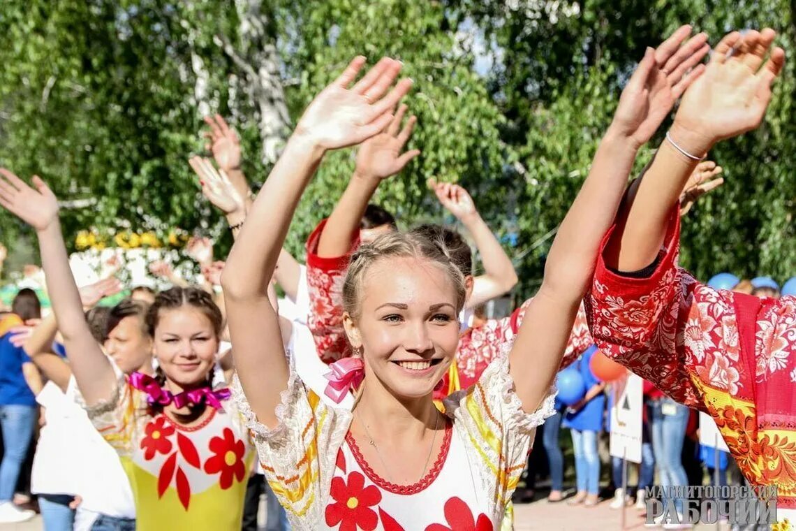 Дети ждут лето. Стартовала оздоровительная кампания.. наши ученики летом отдыхали на спортивной базе. мбу отдых. летняя оздоровительная кампания 2025 челябинск фото.