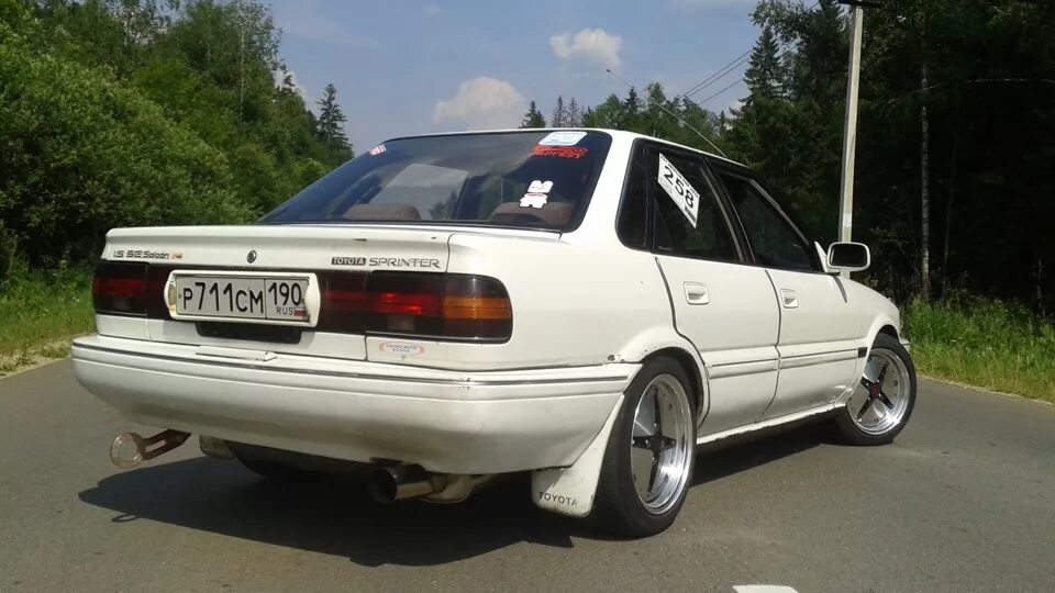 Toyota Sprinter ae90. Тойота Спринтер 91г. Тойота Королла Спринтер 1990. Toyota Sprinter 90.