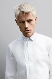 Белая прическа