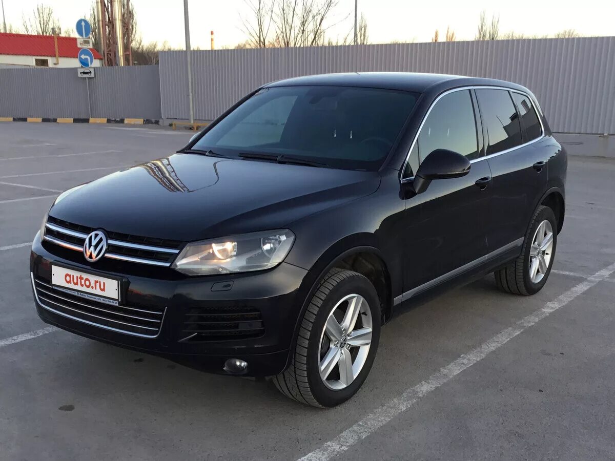 Volkswagen Touareg 2011 черный. Volkswagen Touareg 2011 3.0 дизель. Черный VW Touareg 2011. Черный Volkswagen Touareg 2010-2014.