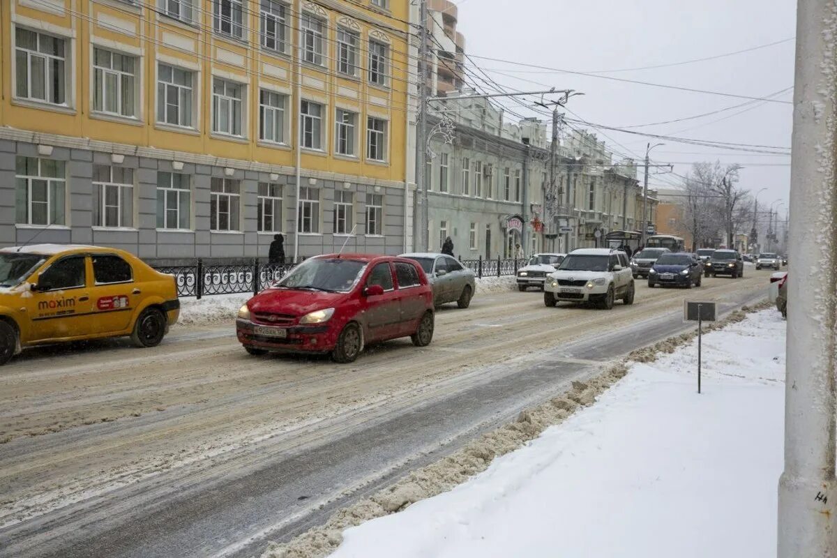 Снегопад. Ставрополь климат. Ставрополь снегопад. Коммунальщики снег Ставрополь.