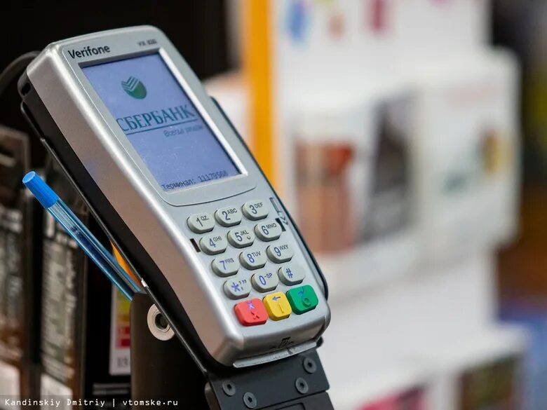 Pos терминалах сбербанка. Новый pos терминал сбера. pos терминал сбербанк новый. pos терминал сбербанк с биометрией. фото pos терминала сберпэй.